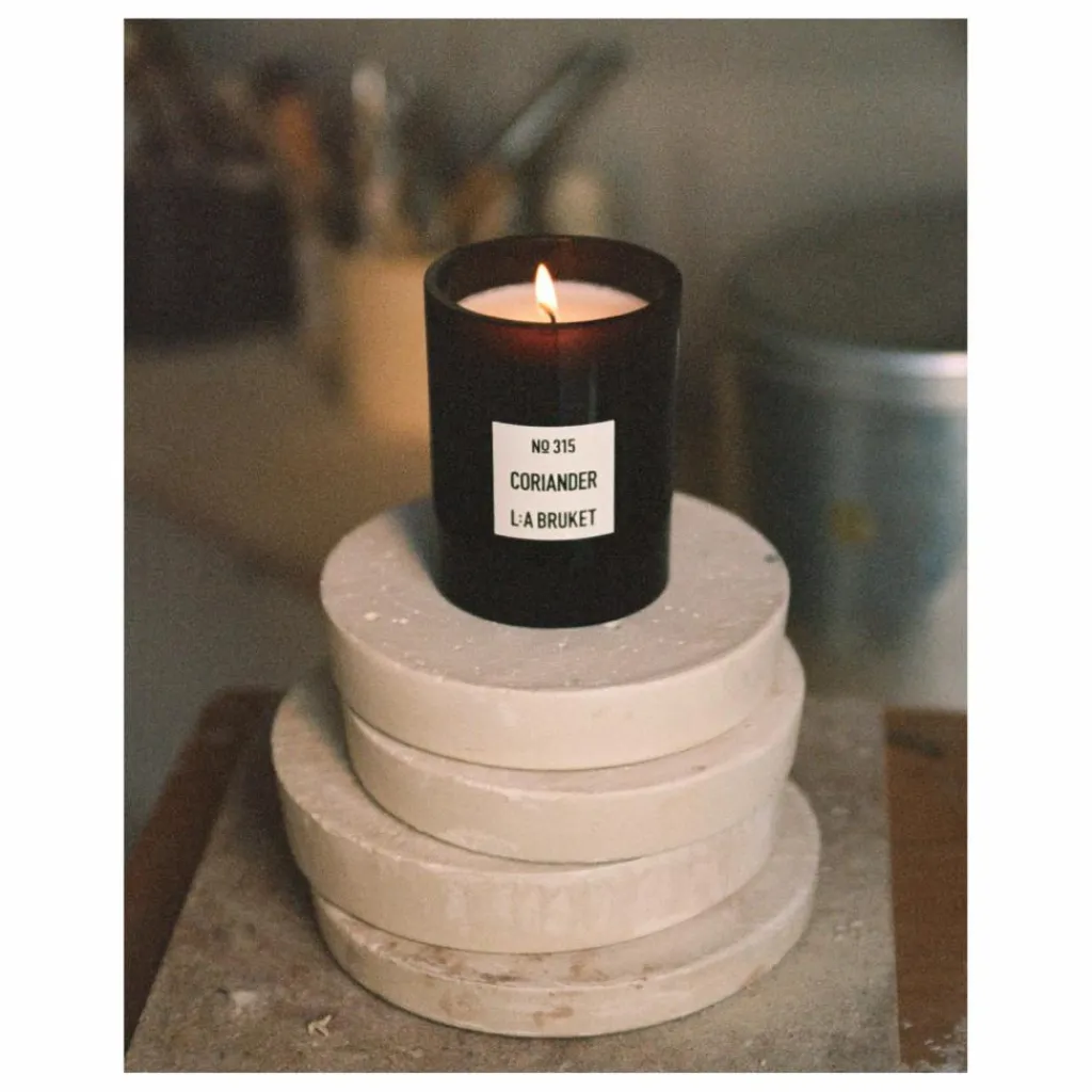 Online Bougie parfumée Coriander - 260g | Homme Bougies, Senteurs|Bougies, Senteurs