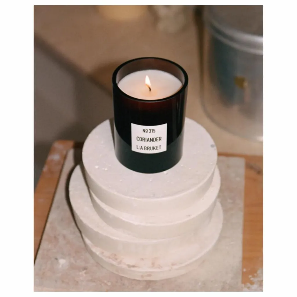 Online Bougie parfumée Coriander - 260g | Homme Bougies, Senteurs|Bougies, Senteurs