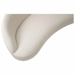 Hot Canapé 3 places Margas LC4, Louise Liljencrantz | Canapés, Fauteuils