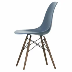 Sale Chaise DSW plastic - piètement érable - Charles & Ray Eames | Chaises, Tabourets, Bancs