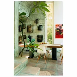 New Chaise DSW plastic - piètement érable - Charles & Ray Eames | Chaises, Tabourets, Bancs