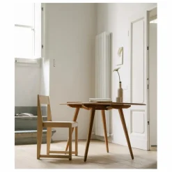 Chaise en bois | Chaises, Tabourets, Bancs