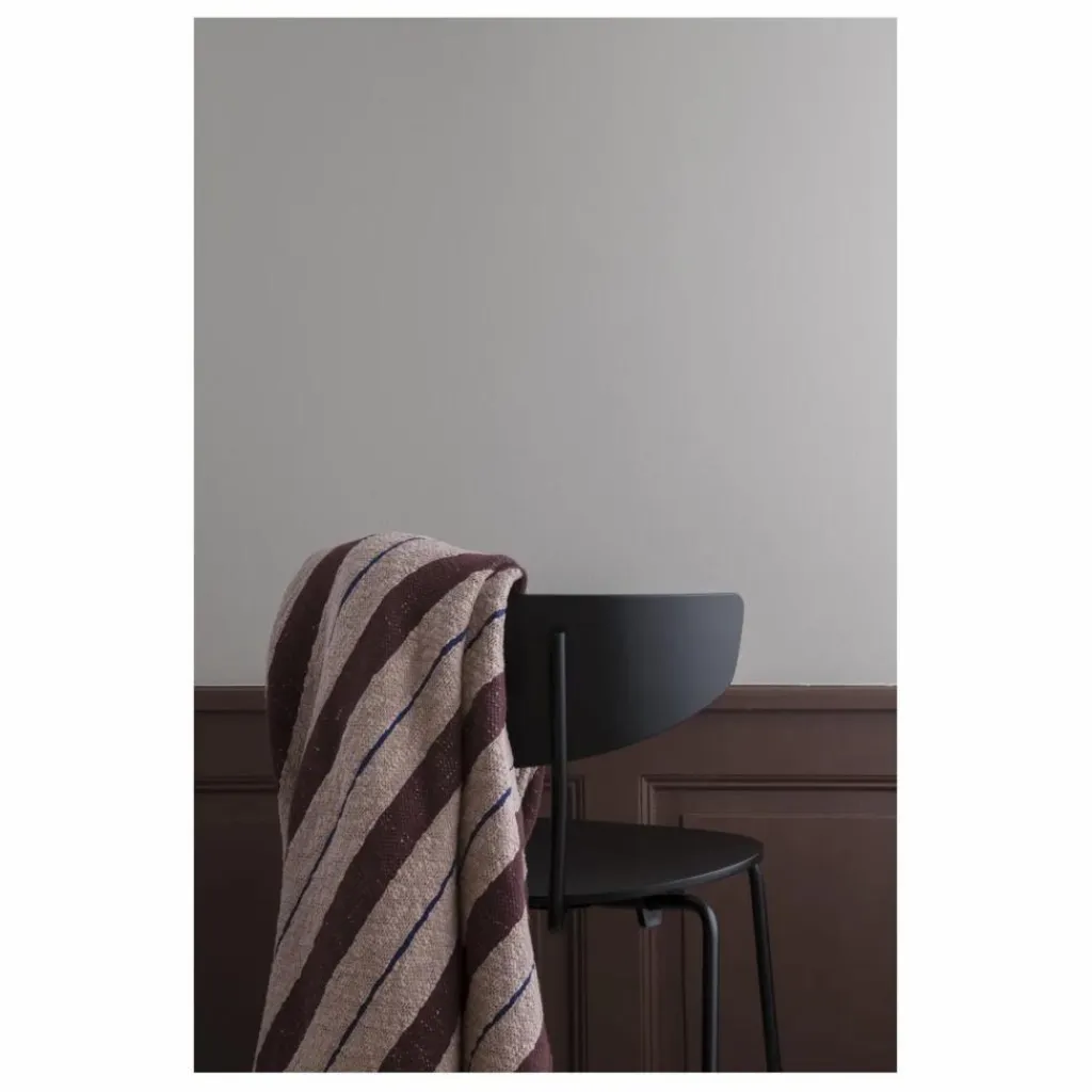 Hot Chaise en chêne Herman | Chaises, Tabourets, Bancs