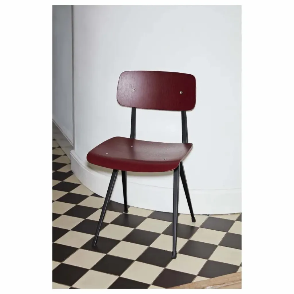 Chaise Result en chêne teinté - Réedition Friso Kramer & Wim Rietveld | Chaises, Tabourets, Bancs