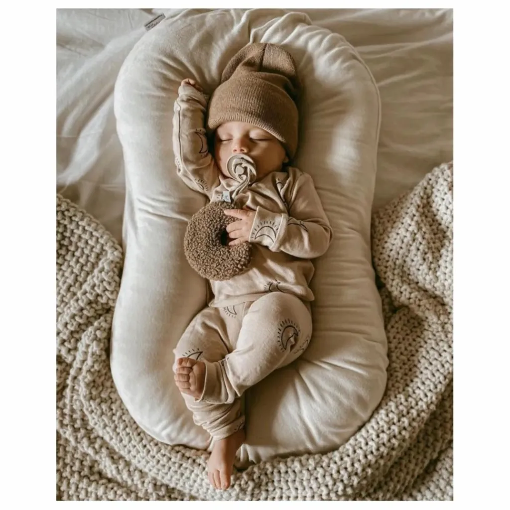 Best Doudou attache tétine lune | Puériculture|Vaisselle, Tétines