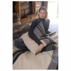 Housse de coussin en lin Black House Stripe | Coussins