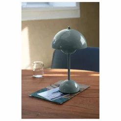New Lampe à poser portative Flowerpot VP9, Verner Panton | Luminaires