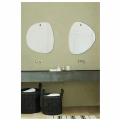 Hot Miroir extra plat biseauté - forme aléatoire ronde 46x55 cm Miroirs