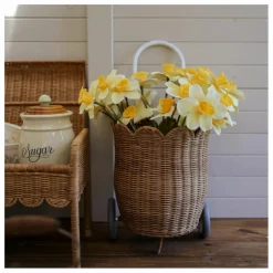 Online Panier à roulettes en rotin Petal Enfant Rangements|Patères, Paniers Enfant