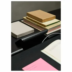 Clearance Table à dîner Ita OS1 | Tables, Bureaux