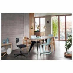 Outlet Table EM en naturel huilé 220x90 cm - piètement noir - Jean Prouvé | Tables, Bureaux