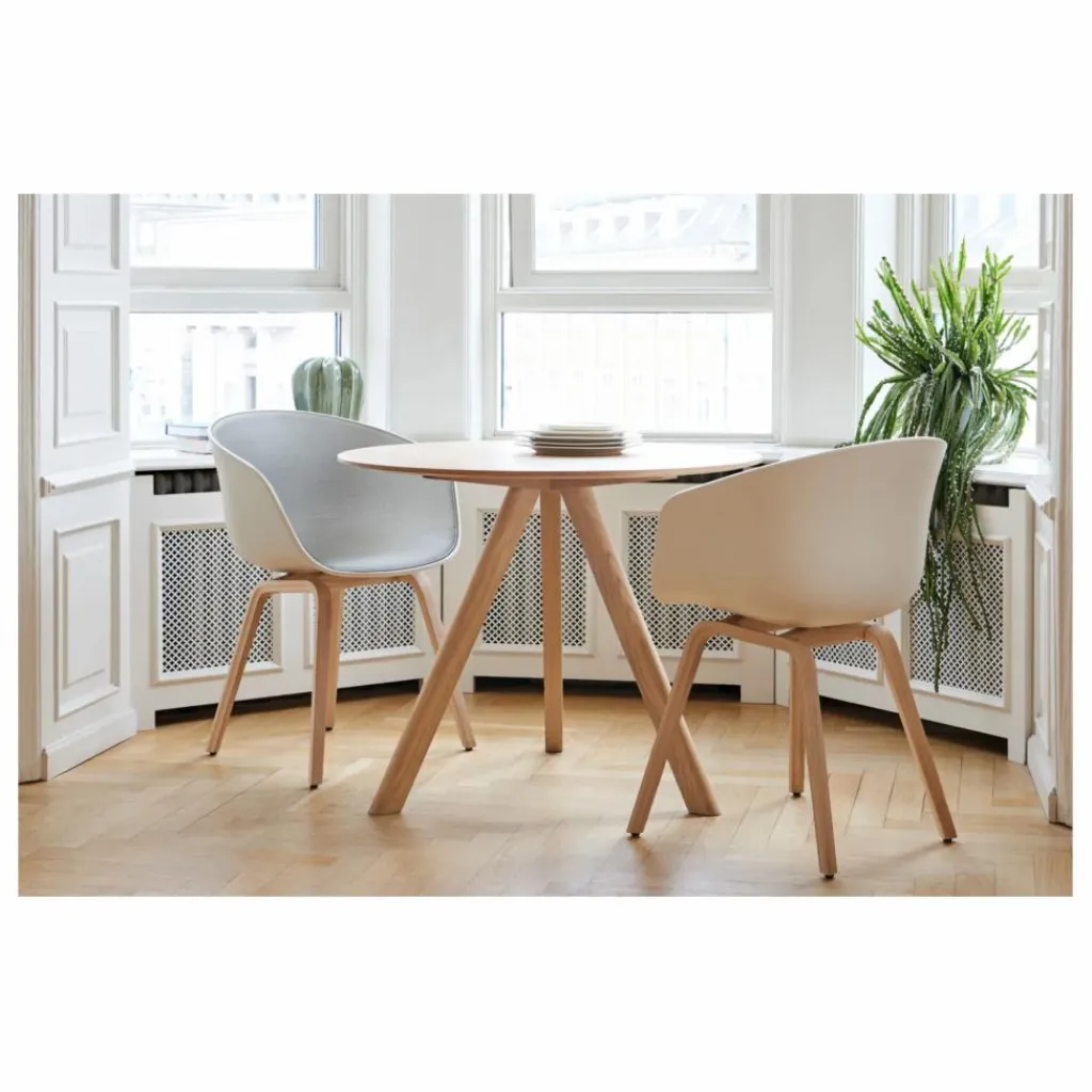 Clearance Table ronde laquée CPH20, pietement en | Tables, Bureaux